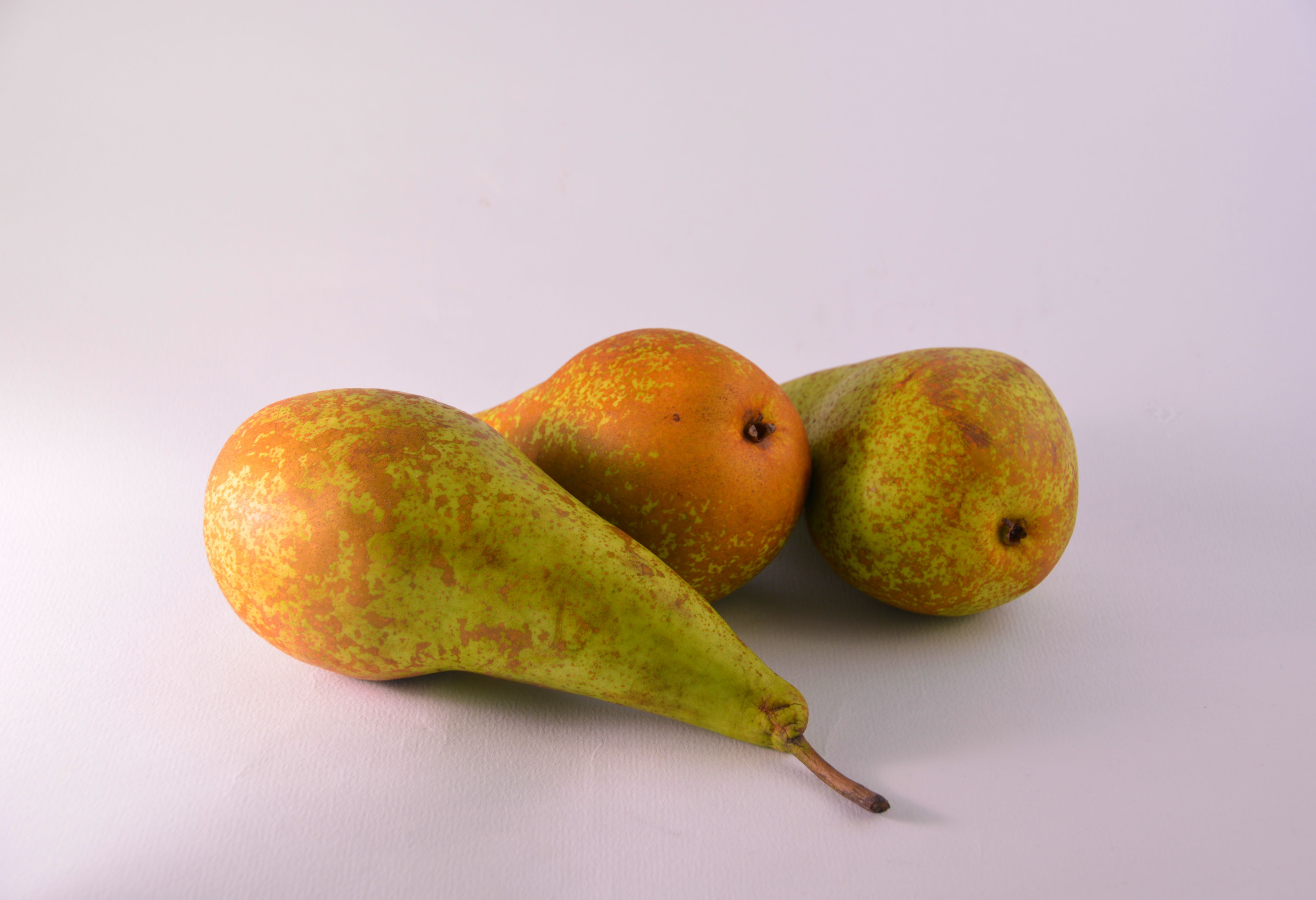 Pear 6. Груша. Груша фрукт. Груша конференция. Сочная груша.